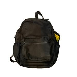 Snapchat 19" Backpack with Yellow Liner. Rare Item. Great Shape